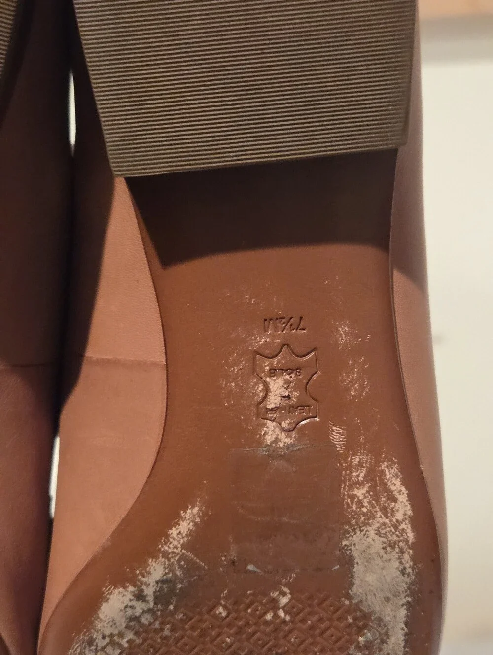 Tory Burch Gemini Link Leather Loafers Tan/light Brown Gold Hardware Size 7.5